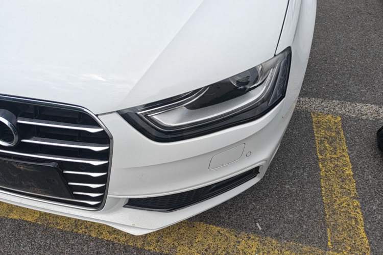 Used Audi A4L 2016 35 TFSI Collection Edition S line Comfort Model
