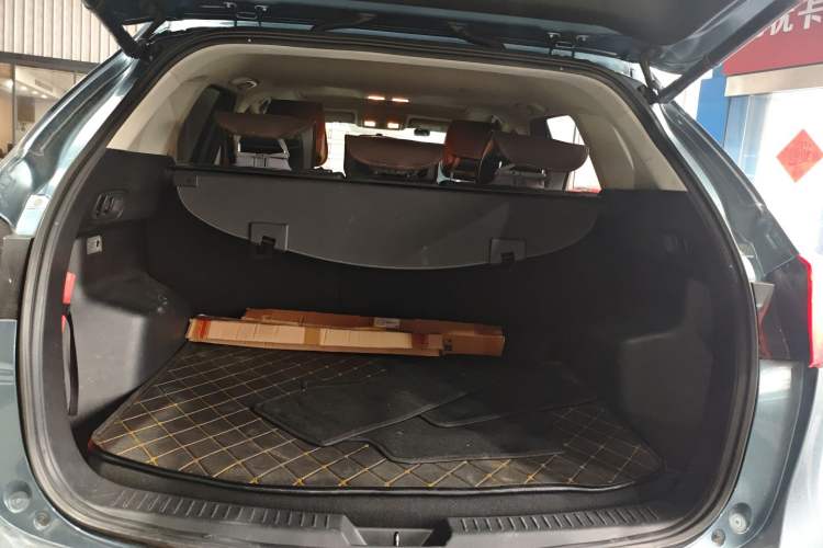 Used Mazda CX-5 2015 2.0L Automatic Two-Wheel Drive Urban Version Trunk