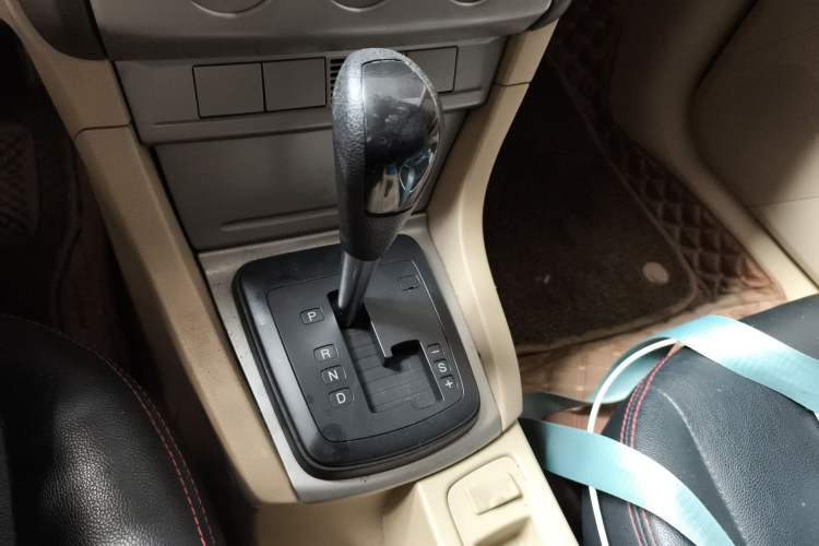 Used Ford Focus 2012 Sedan Classic 1.8L Automatic Base Model