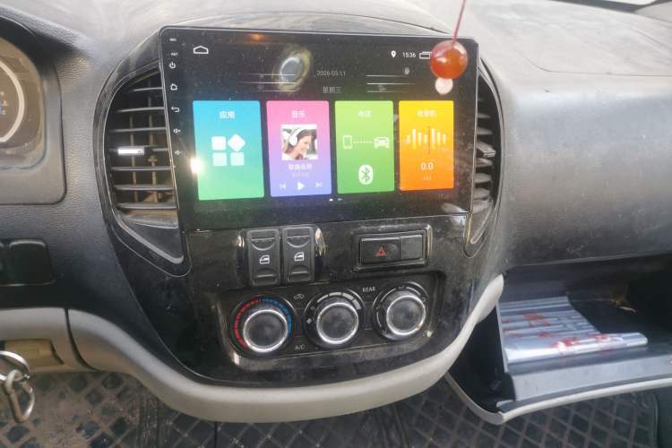 Used FORTHING Lingzhi 2015 M5 Q7 2.0L 7-seat Long-Wheelbase Comfort Model
