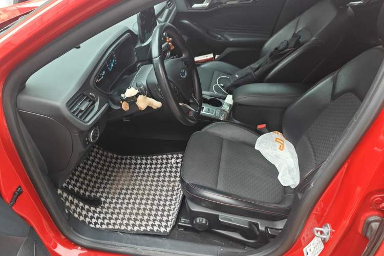 Used Ford Focus 2019 Hatchback EcoBoost 180 Automatic ST Line
