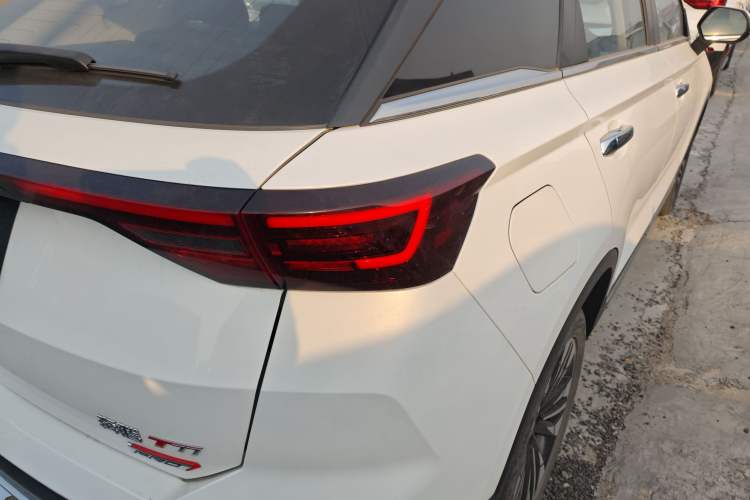 Used Bestune T77 2023 1.5T Automatic Luxury Model
