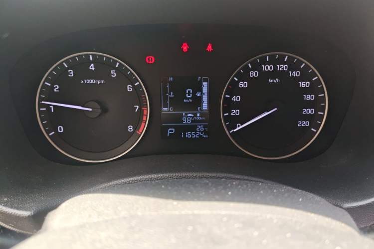Used Hyundai ix25 2015 2.0L Automatic Two-Wheel Drive Intelligent GLS