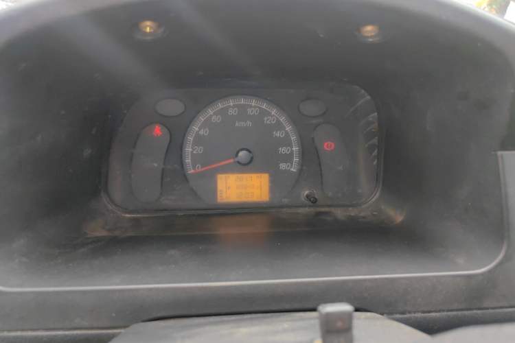 Used Wuling Zhiguang 2015 1.2L Practical LS-I Model