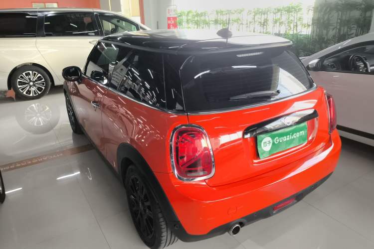 Used MINI 2019 1.5T COOPER Classic Edition