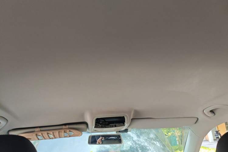 Used Volkswagen Tiguan 2013 1.8 TSI Automatic Two-Wheel Drive Comfort Edition Headliner