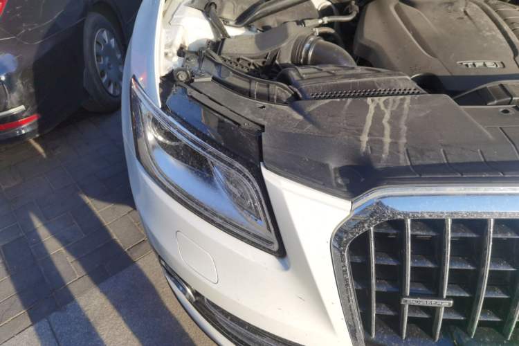 Used Audi Q5 2017 40 TFSI Ambition Edition Right Front Headlight