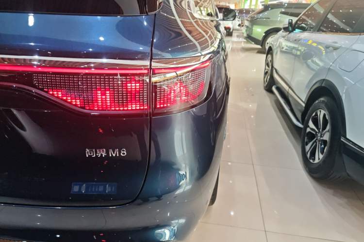 Used Hima AITO M8 2025 Extended-Range Max+ Version 53.4 kWh 5-Seater Edition