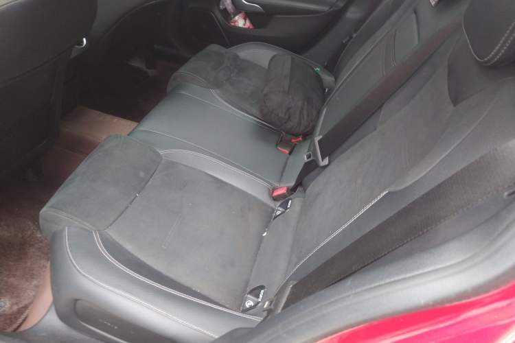 Used Mercedes-Benz A-Class 2019 A 200 L Sport Sedan First Edition Special Edition Left Rear Seat