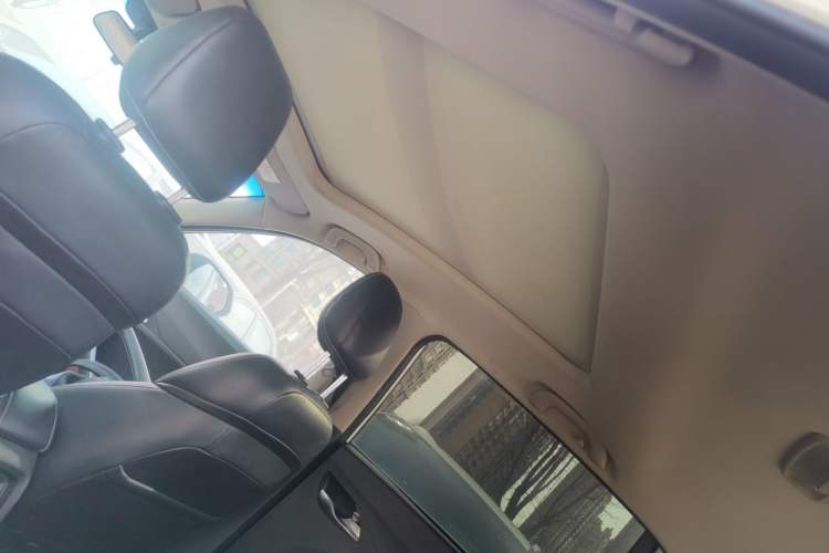 Used Baojun 510 2017 1.5L Automatic Luxury Model Headliner