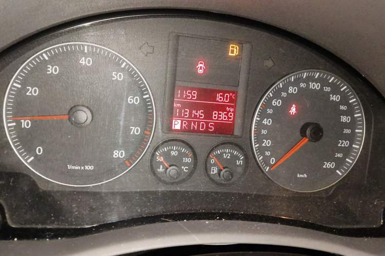 Used Volkswagen Sagitar 2009 1.6L Automatic Fashion Edition
