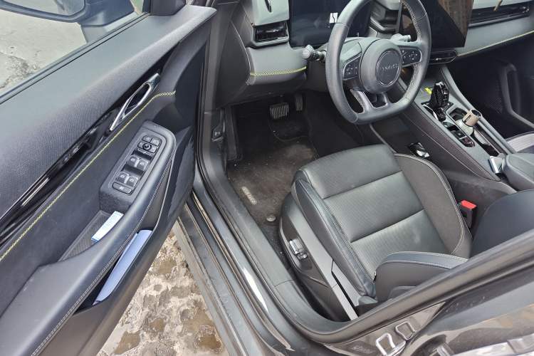 Used Lynk & Co 03 2023 2.0TD DCT JingPro