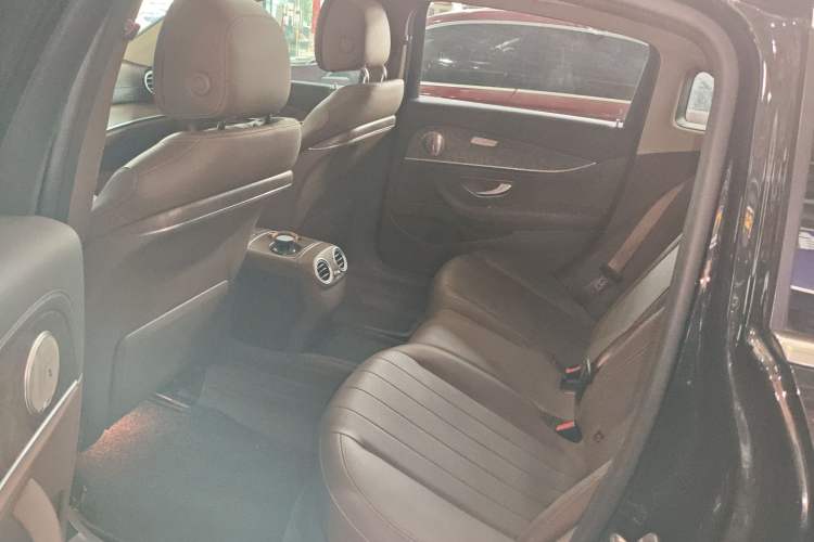 Used Mercedes-Benz E-Class 2020 E 260 L
