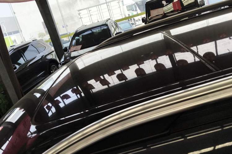 Used Ford Explorer 2020 EcoBoost 285 4x4 Titanium Edition 7-Seater
