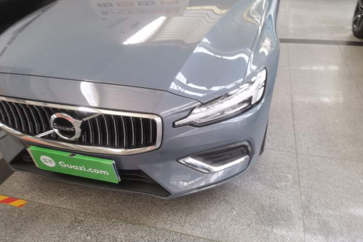 Used Volvo S60 2022 B4 Zhiyi Luxury Edition