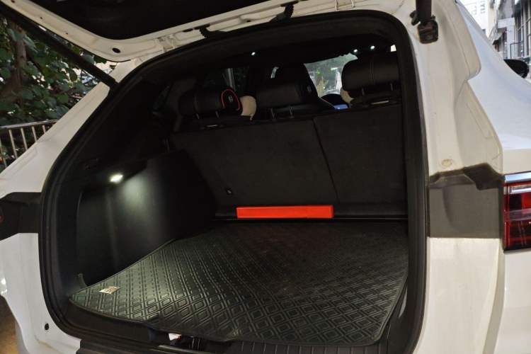 Used BYD Song PLUS New Energy 2021 DM-i 100KM Four-Wheel Drive Flagship PLUS
