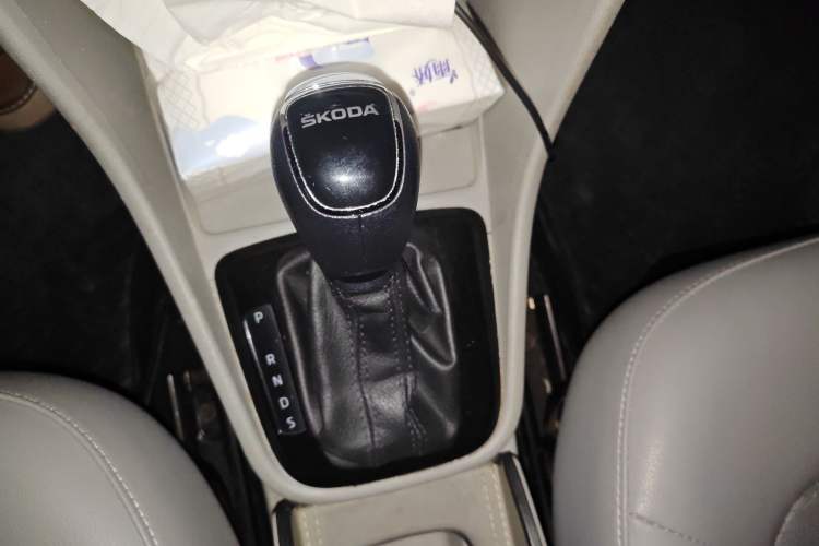 Used Skoda Rapid 2016 1.6L Automatic Chuanxing Edition
