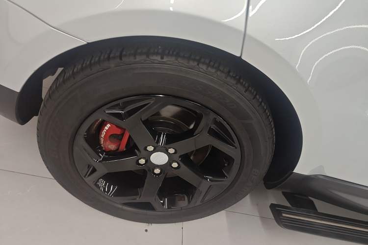 Used Land Rover Range SportNew Energy 2021 P400e SE Right Rear Wheel Hub