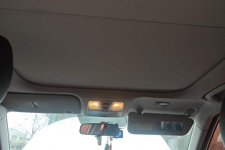 Used Hyundai ix25 2015 1.6L Automatic Two-Wheel Drive Smart GLS Trim Headliner