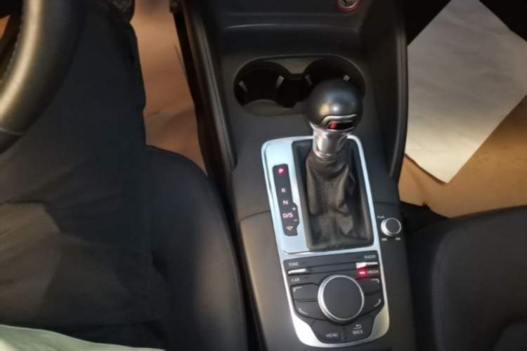 Used Audi A3 2016 Limousine 35 TFSI Ambition Edition
