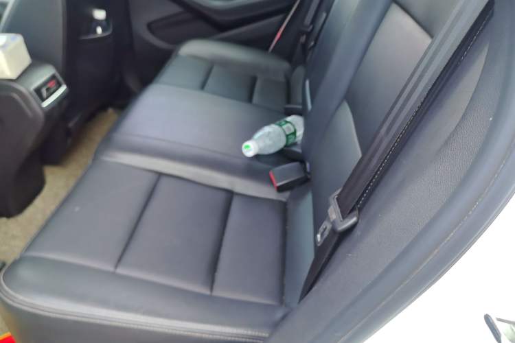 Used Zotye SR7 2016 1.5T CVT Cube Heart Edition China IV Standard
