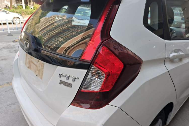 Used Honda Fit 2016 1.5L LXS CVT Comfort Sunroof Version