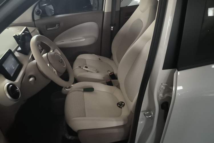 Used Wuling Hongguang MINIEV 2025 Four-Door Version Zhenxiang+ Edition Left Front Seat