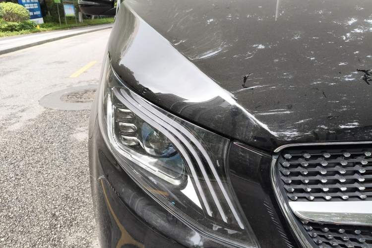 Used Mercedes-Benz Vito 2021 2.0T Business Version 7 Seats Right Front Headlight