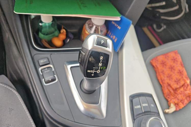 Used BMW 3 Series 2014 320i Sport Edition
