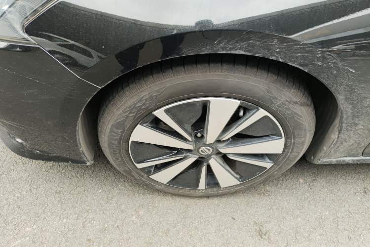 Used Nissan Teana 2021 2.0L XL Comfort Edition Left Front Wheel Hub