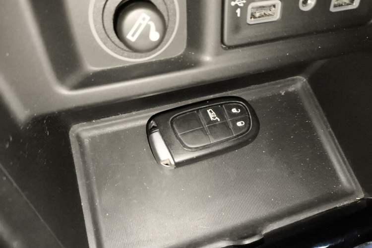 Used Jeep Grand Commander 2022 2.0T Two-Wheel Drive Luxury Version
