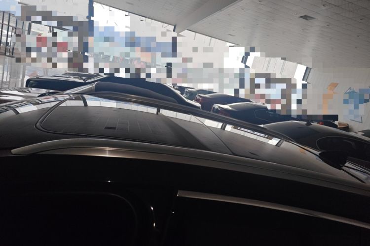 Used Buick Envision 2023 Encore S 552T Two-Wheel Drive Luxury Model
