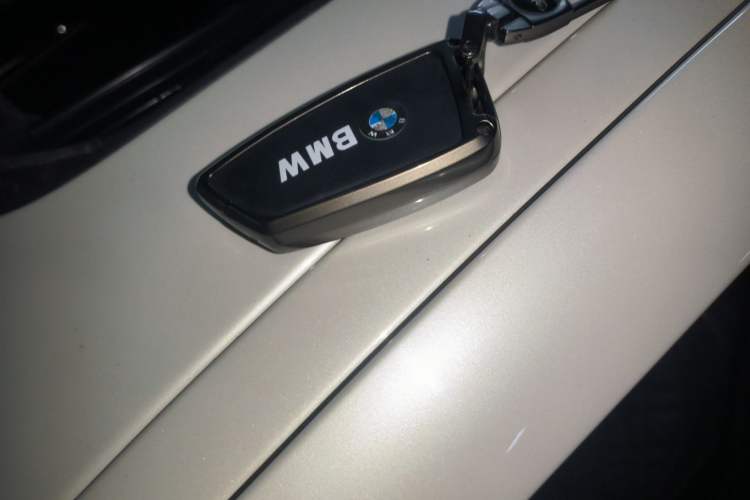 Used BMW 5 Series 2018 525Li M Sport Package Vehicle Key