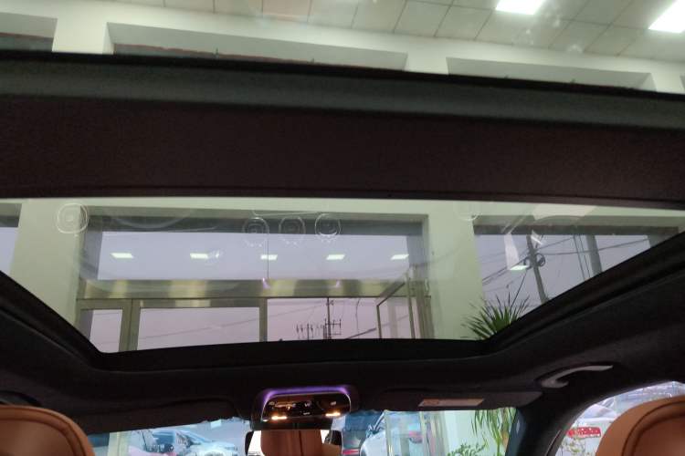 Used Mercedes-Benz GLC 2025 Refreshed GLC 300 L 4MATIC Dynamic Version 5 Seats
