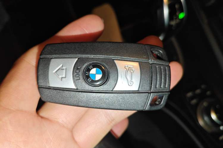Used BMW X1 2015 sDrive18i Leading Edition Vehicle Key
