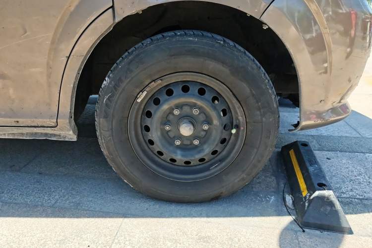 Used Foton MP-X E 2017 2.0L New Express Long Wheelbase 4Q20M Right Front Wheel Hub