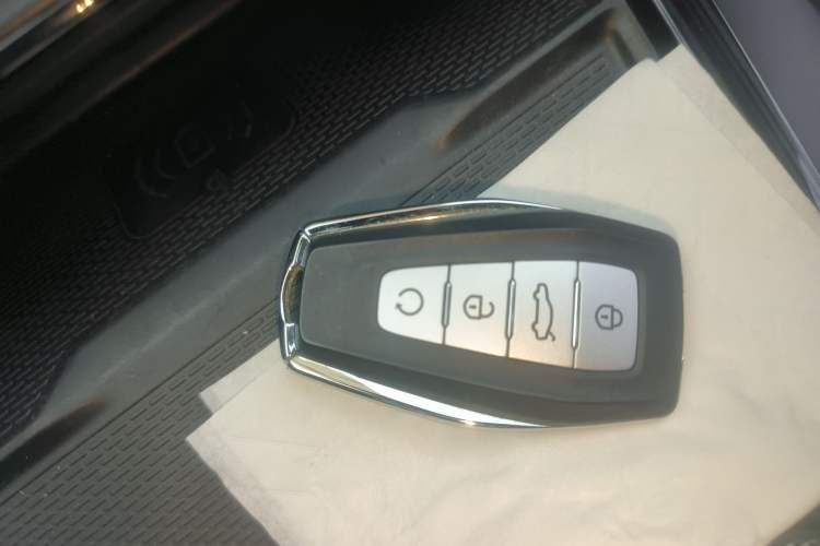 Used Geely Auto Monjaro L 2023 2.0TD High-Power Automatic Two-Wheel Drive Flagship Version
