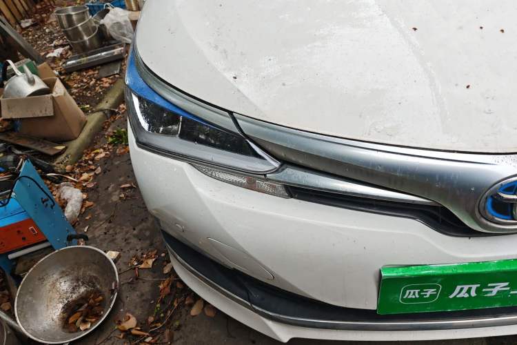 Used Toyota Corolla 2016 Dual-Engine 1.8L E-CVT Elite Edition