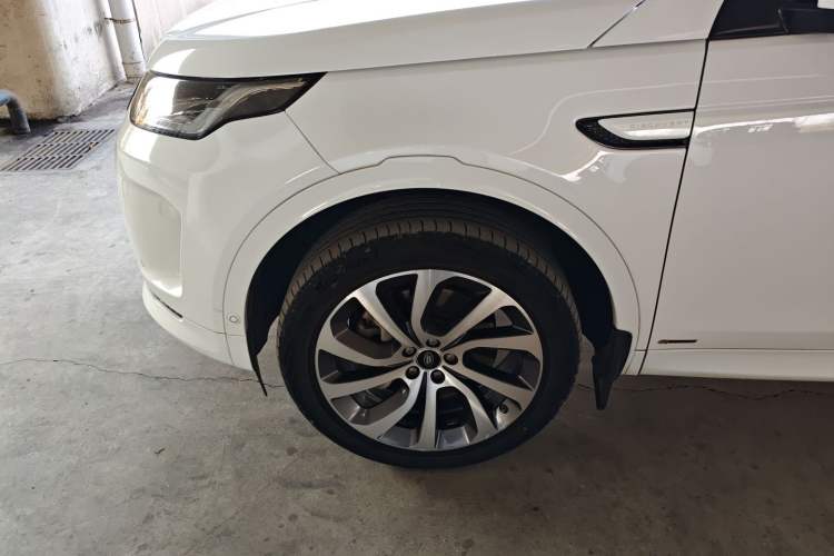 Used Land Rover Discovery Sport 2020 249 PS R-Dynamic Performance Tech Edition 7 Seats