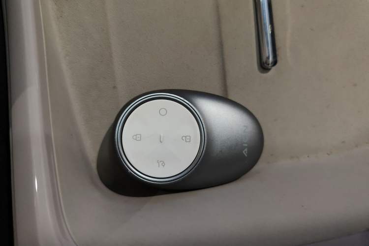 Used AION V 2024 Aion Tyrannosaurus 650 LiDAR Edition