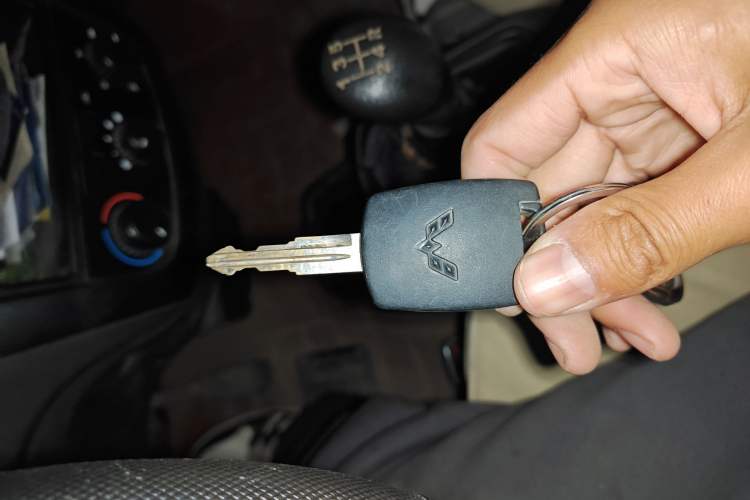 Used Wuling Rongguang S 2023 1.5L Basic Enclosed-Window Vehicle 2 Seats