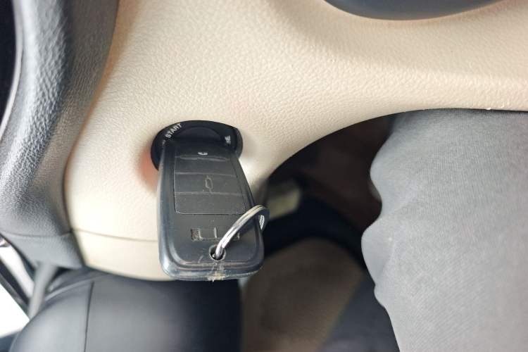 Used Fiat Viaggio 2012 1.4T Automatic Enjoyment Edition