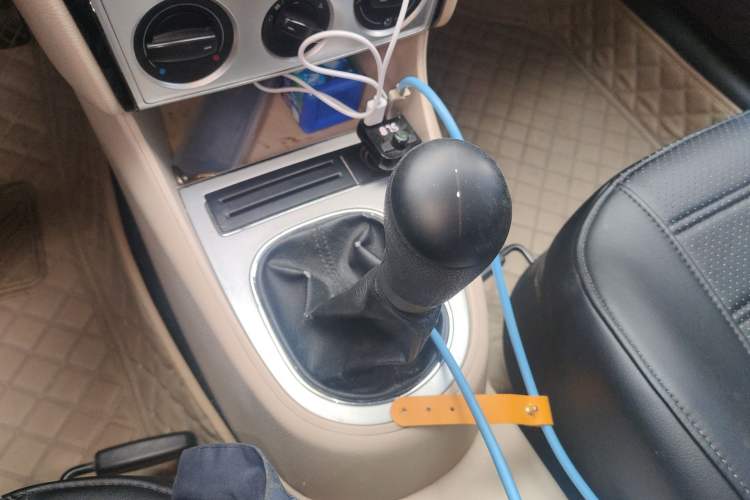 Used Volkswagen Lavida 2013 Classic 1.6L Manual Fashion Edition