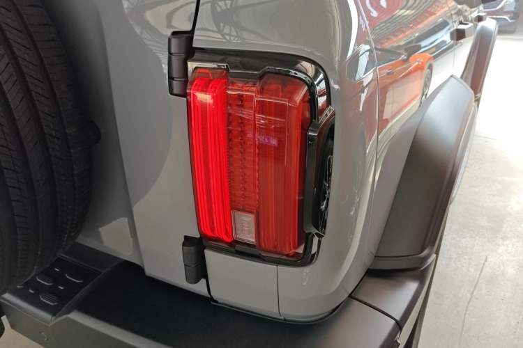 Used Tank 300 2024 2.0T Challenger
