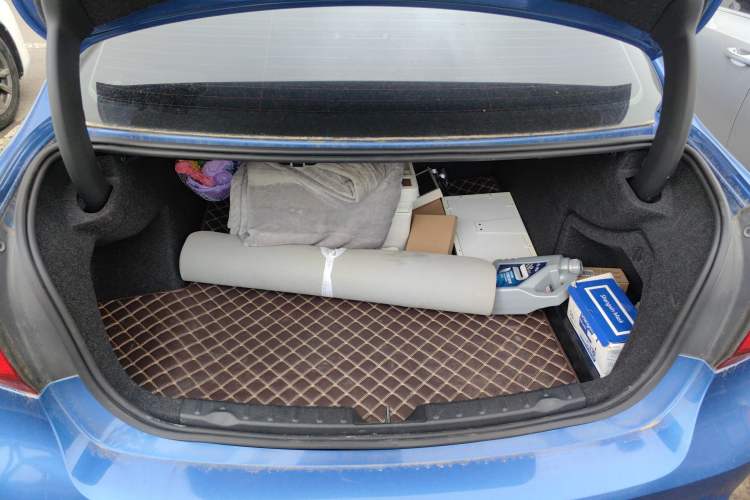 Used BMW 3 Series 2017 320Li M Sport Edition Trunk