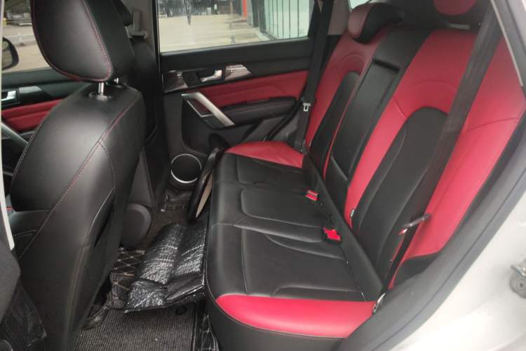 Used Haval H2 2018 Blue Label 1.5T Dual-Clutch Two-Wheel-Drive Elite Model