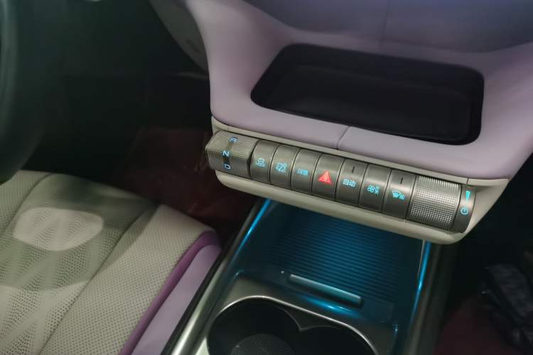 Used BYD Dolphin 2023 420 km Fashion Edition