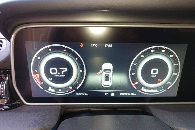 Used Hongqi HS5 2019 2.0T Smart Connect Flagship Edition Instrument Cluster