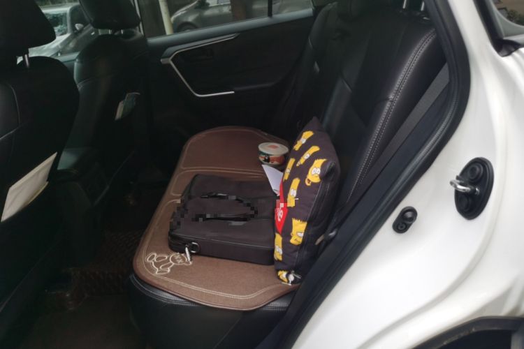 Used Toyota RAV4 2022 2.0L CVT Two-Wheel Drive Urban Edition
