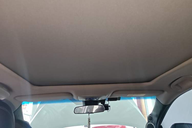 Used Toyota Camry 2018 Dual-Engine 2.5 HG Luxury Edition Headliner